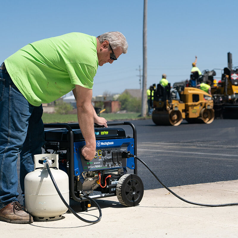 Westinghouse WGen7500DF 9,500/7,500 Watt Dual Fuel Portable Generator  image number 8