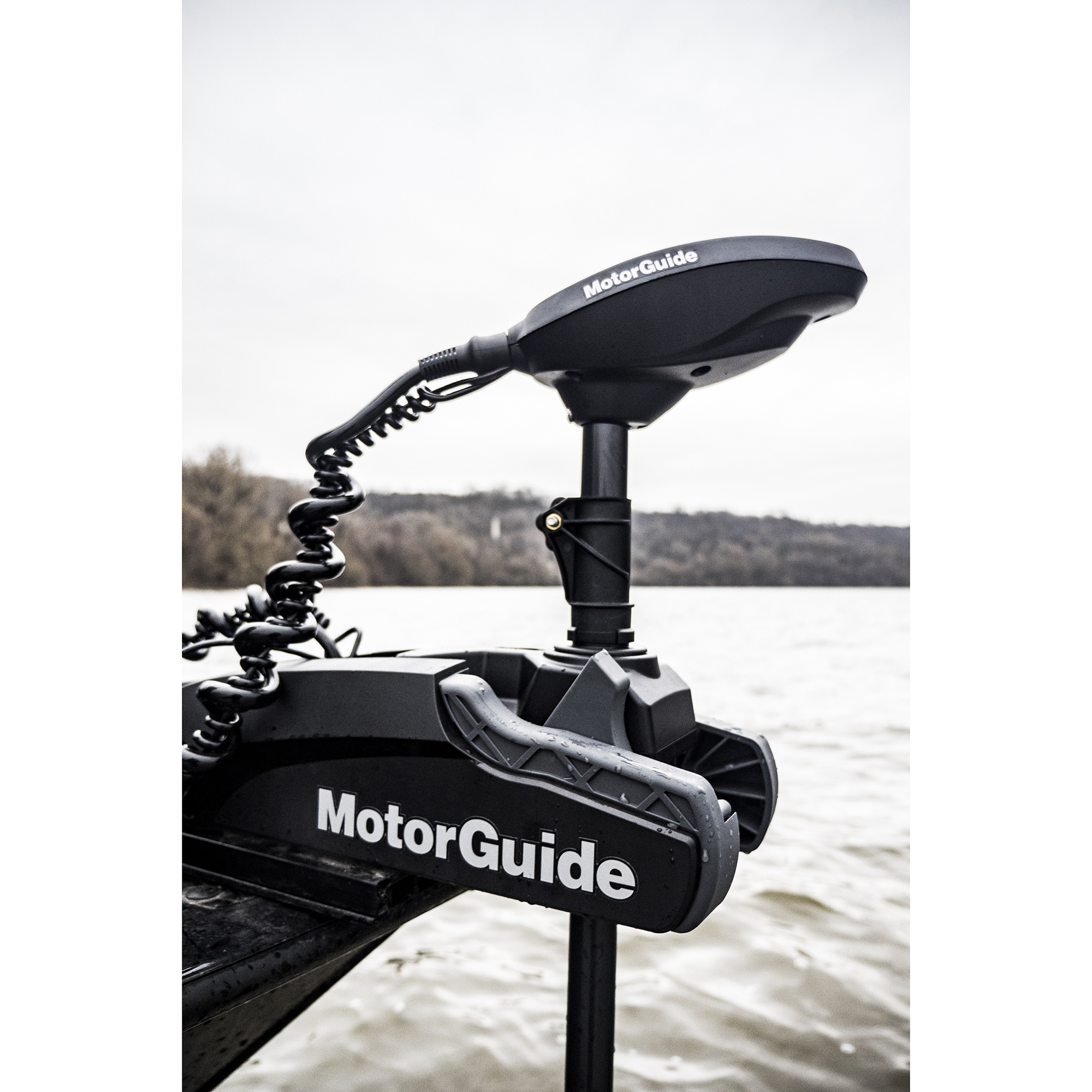 MotorGuide Xi3 Freshwater Wireless Trolling Motor with Transducer, 55-lb.  54